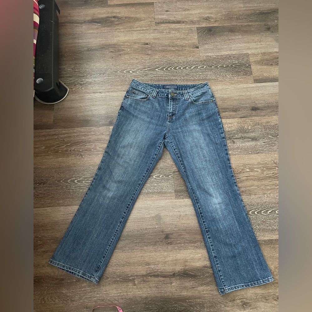 Baccini Jeans.   Size 10P    Embroidered on back pockets. Medium wash
